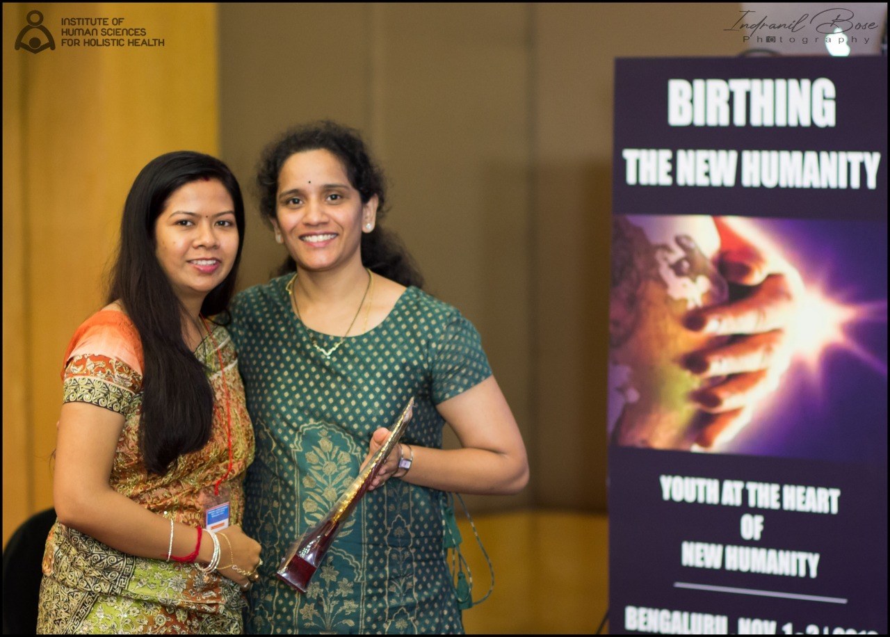 Two BBN members at a birth advocacy event in Bangalore